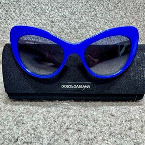 Dolce & Gabbana Blue Cat-Eye Sunglasses DG4307-B